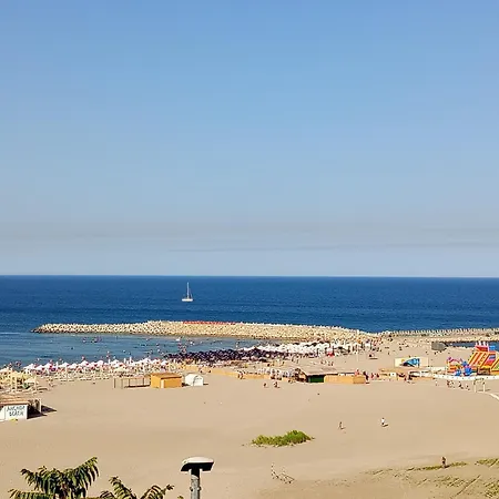 Anastasia.plaja Modern