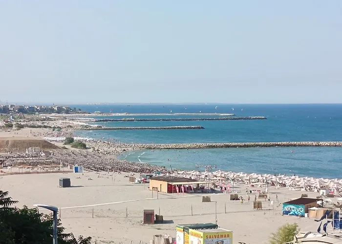 Anastasia.plaja Modern * コンスタンツァ