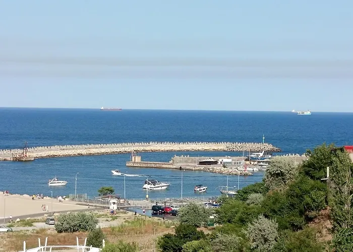 Anastasia.plaja Modern